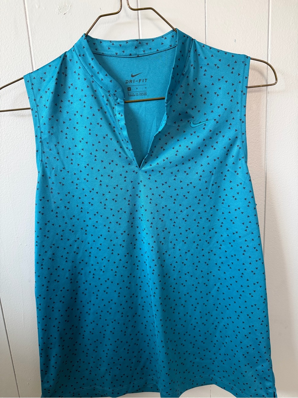 Nike Teal Dri-FIT golf Sleeveless tank top with Black Micro designs